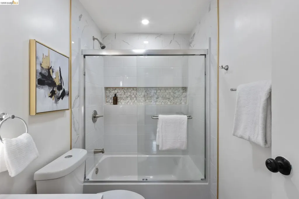 3723 35th Avenue Oakland CA 94619