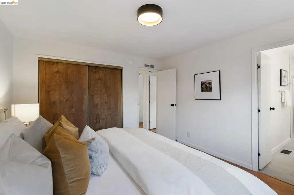 3723 35th Avenue Oakland CA 94619