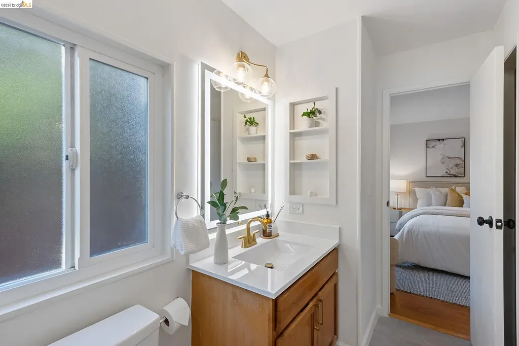 3723 35th Avenue Oakland CA 94619