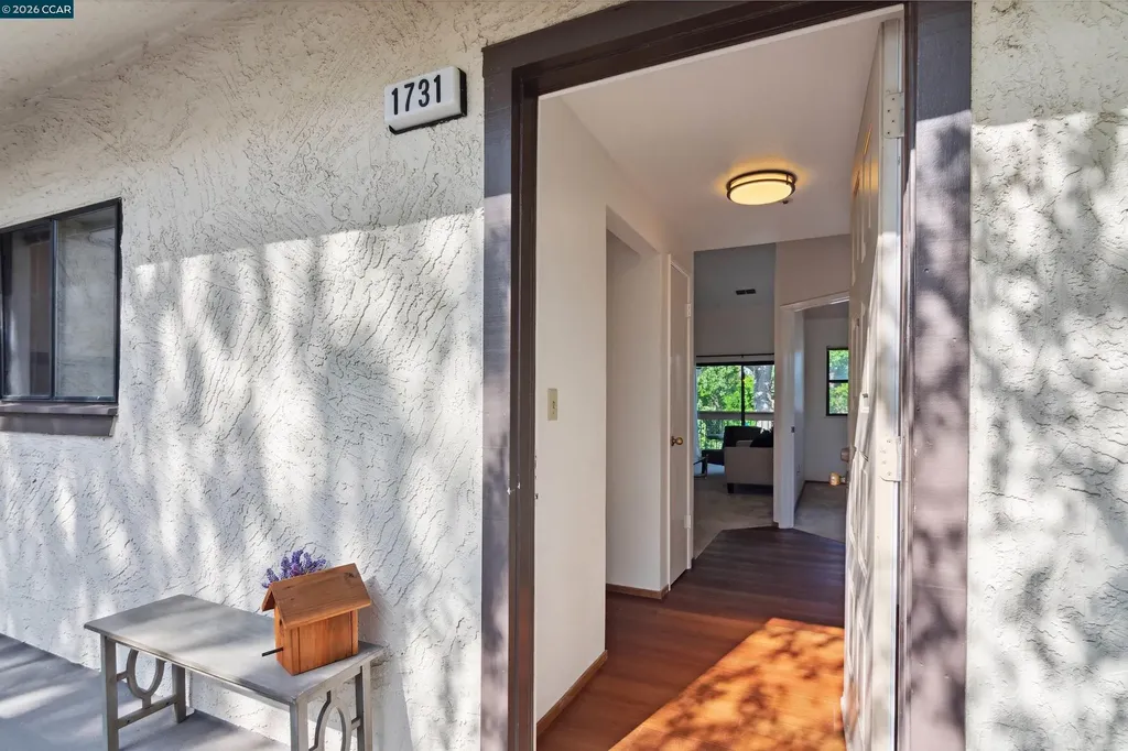 1731 Villa Way Walnut Creek CA 94595