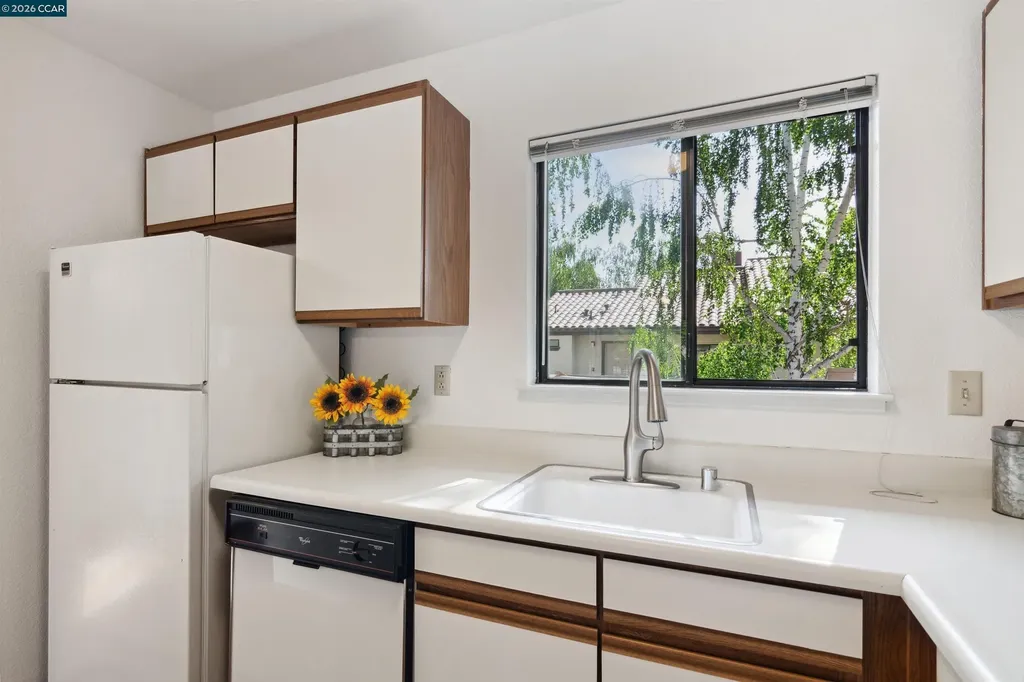 1731 Villa Way Walnut Creek CA 94595