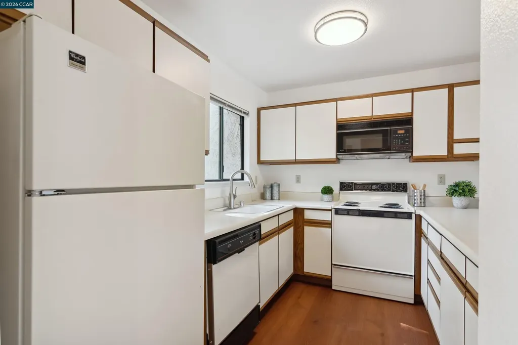 1731 Villa Way Walnut Creek CA 94595