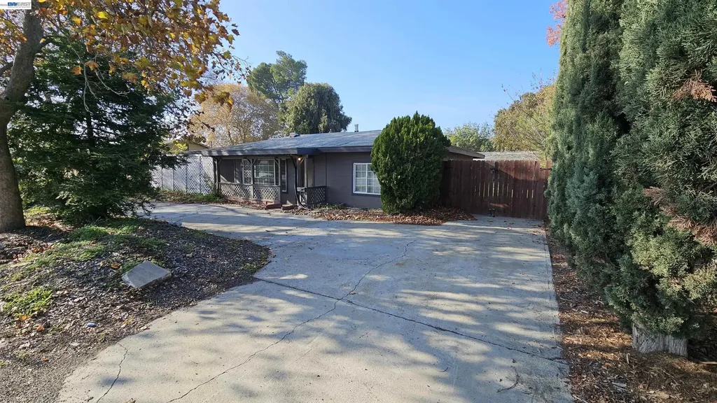 3773 Willow Pass Road Concord CA 94519