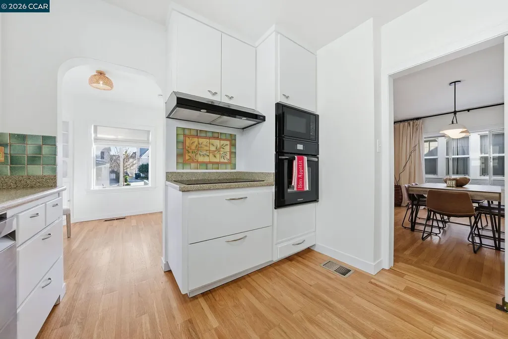 576 Begier Avenue San Leandro CA 94577