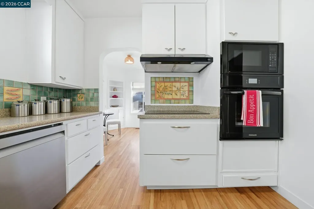 576 Begier Avenue San Leandro CA 94577