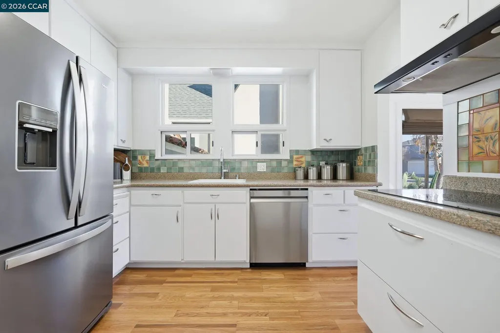 576 Begier Avenue San Leandro CA 94577