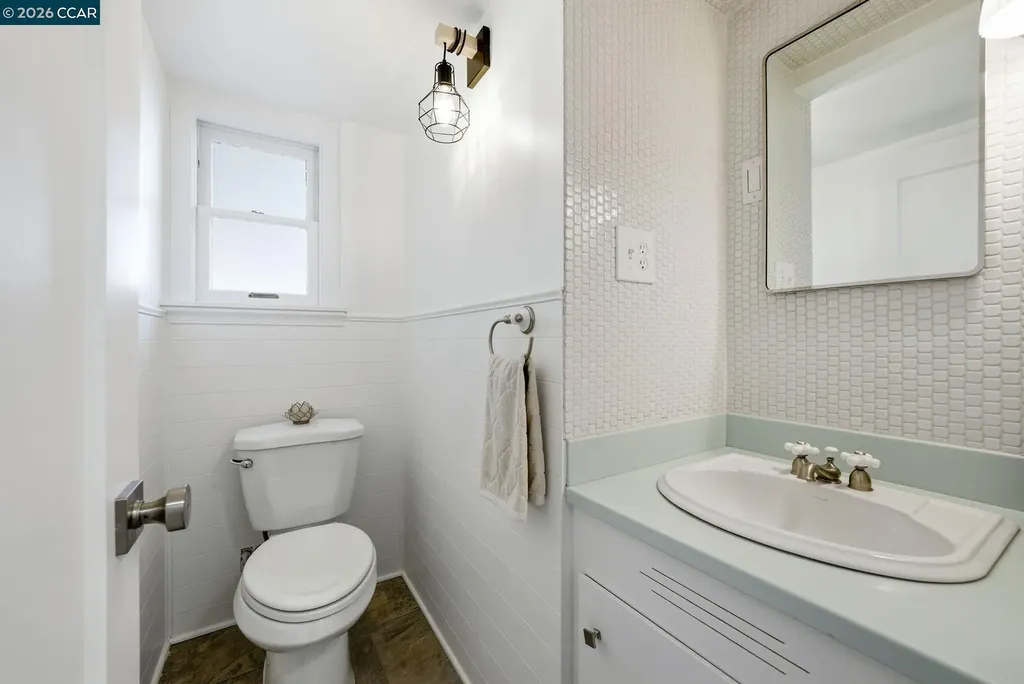 576 Begier Avenue San Leandro CA 94577