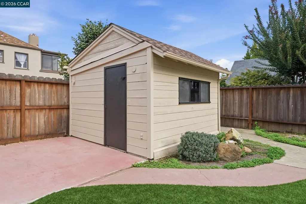 576 Begier Avenue San Leandro CA 94577