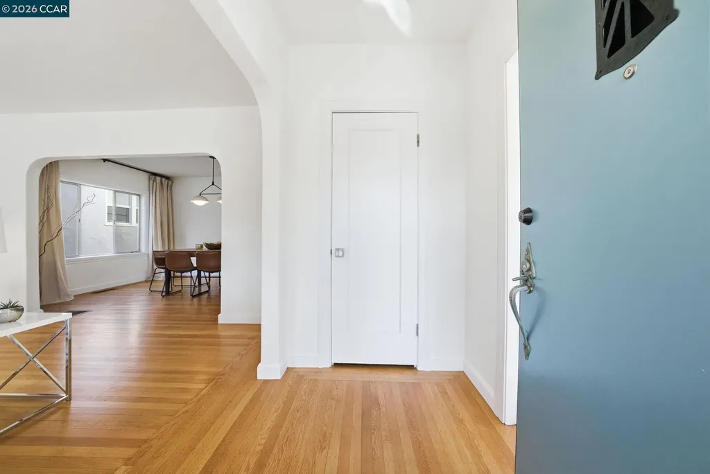 576 Begier Avenue San Leandro CA 94577