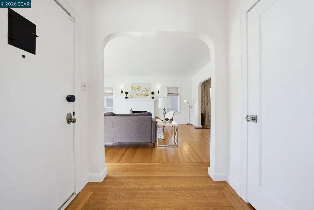 576 Begier Avenue San Leandro CA 94577