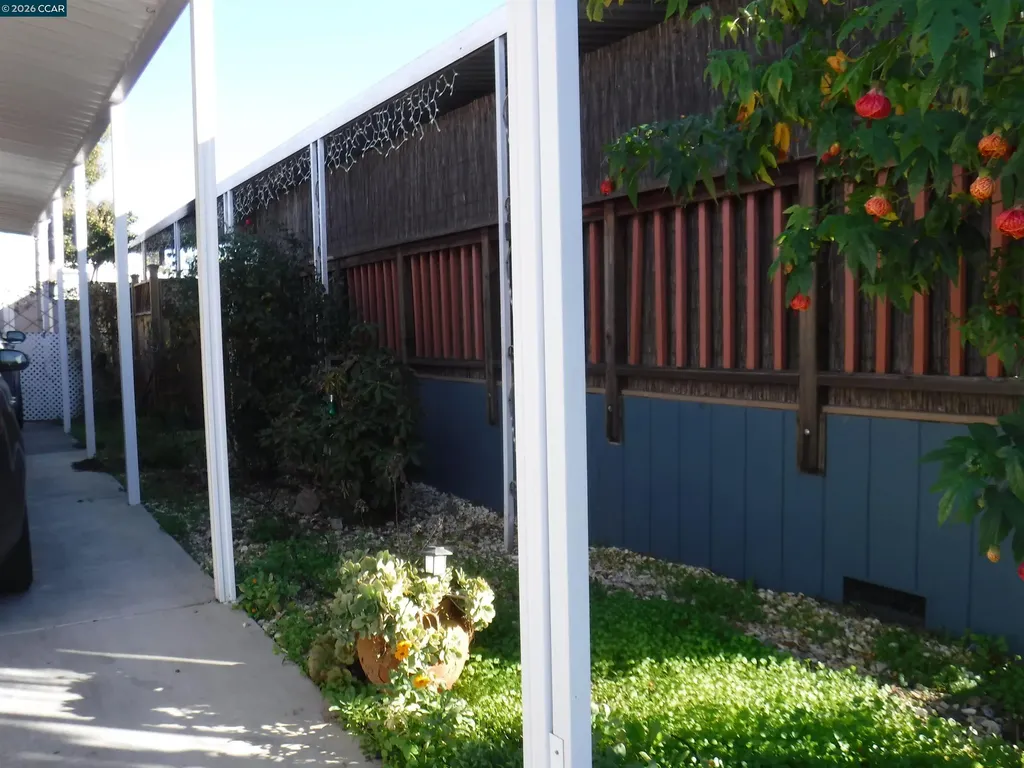 315 Via Valencia Pacheco CA 94553