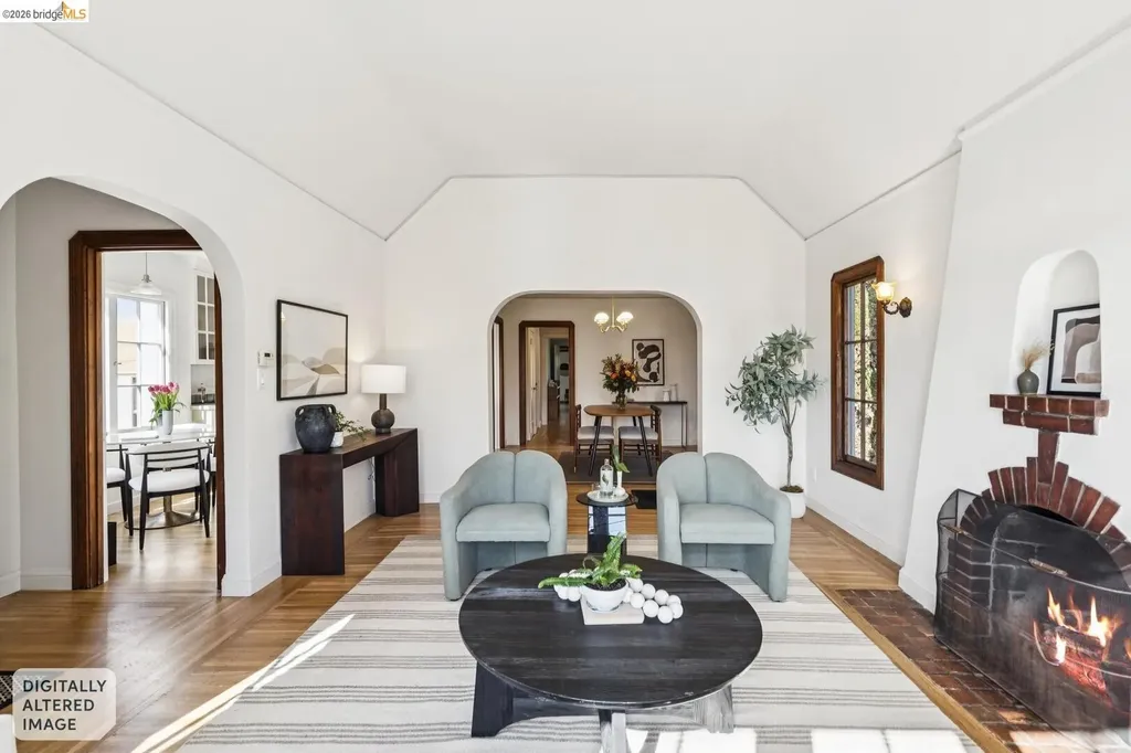 4107 Lyman Road Oakland CA 94602