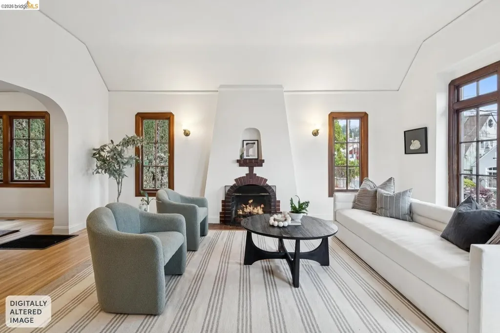 4107 Lyman Road Oakland CA 94602