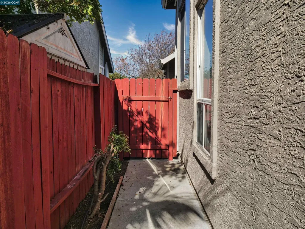 269 Tamarisk Circle Suisun City CA 94585
