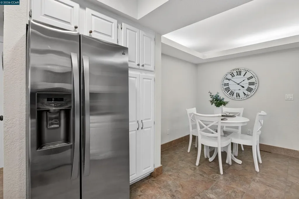 1956 Holly Drive Concord CA 94521