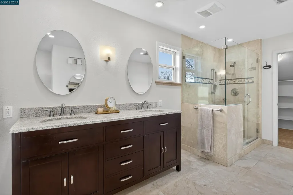 1956 Holly Drive Concord CA 94521