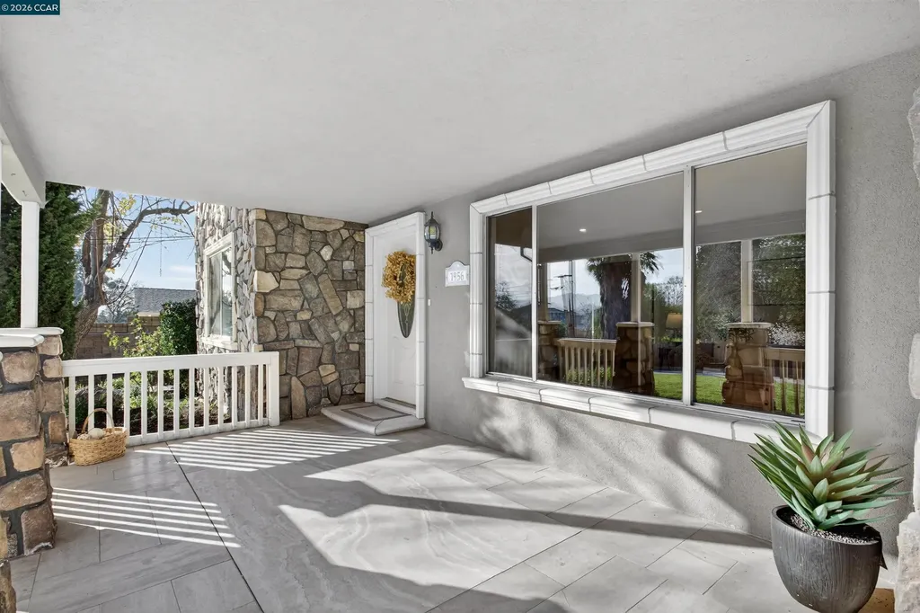 1956 Holly Drive Concord CA 94521