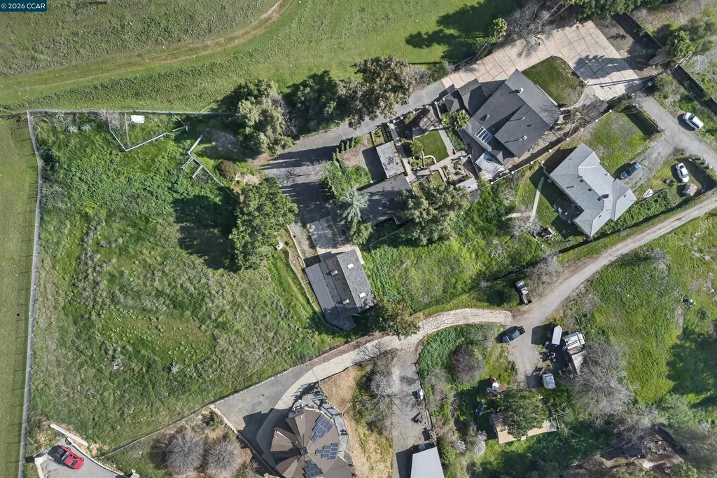 1956 Holly Drive Concord CA 94521