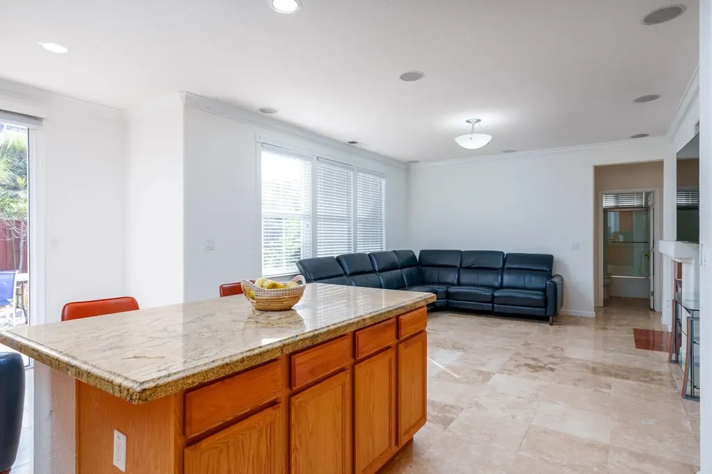 2719 Shellgate Circle Hayward CA 94545