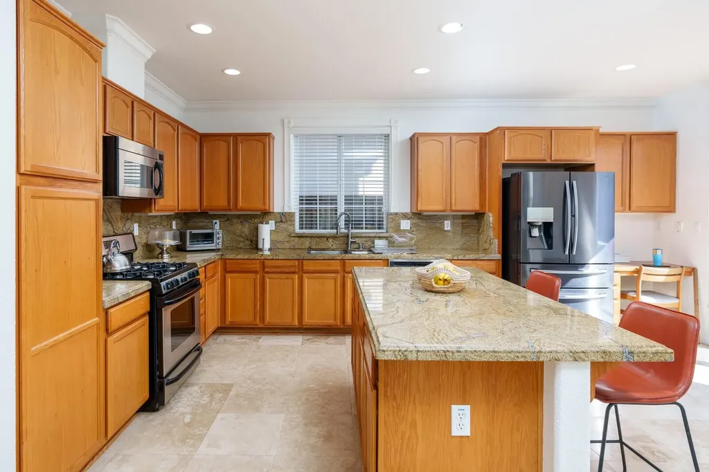 2719 Shellgate Circle Hayward CA 94545