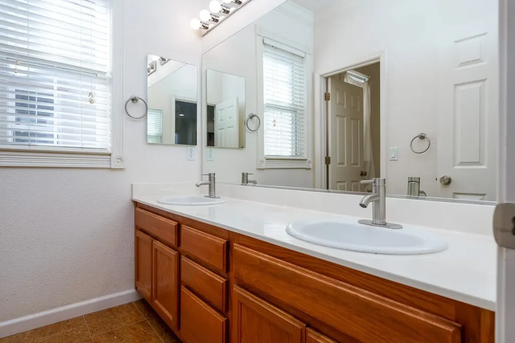 2719 Shellgate Circle Hayward CA 94545