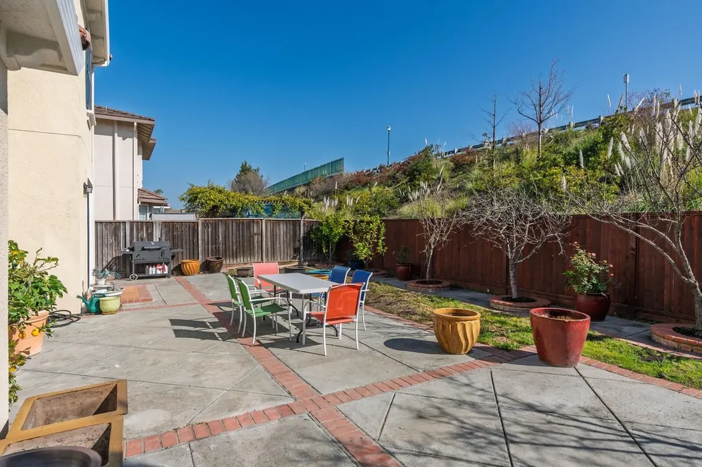 2719 Shellgate Circle Hayward CA 94545