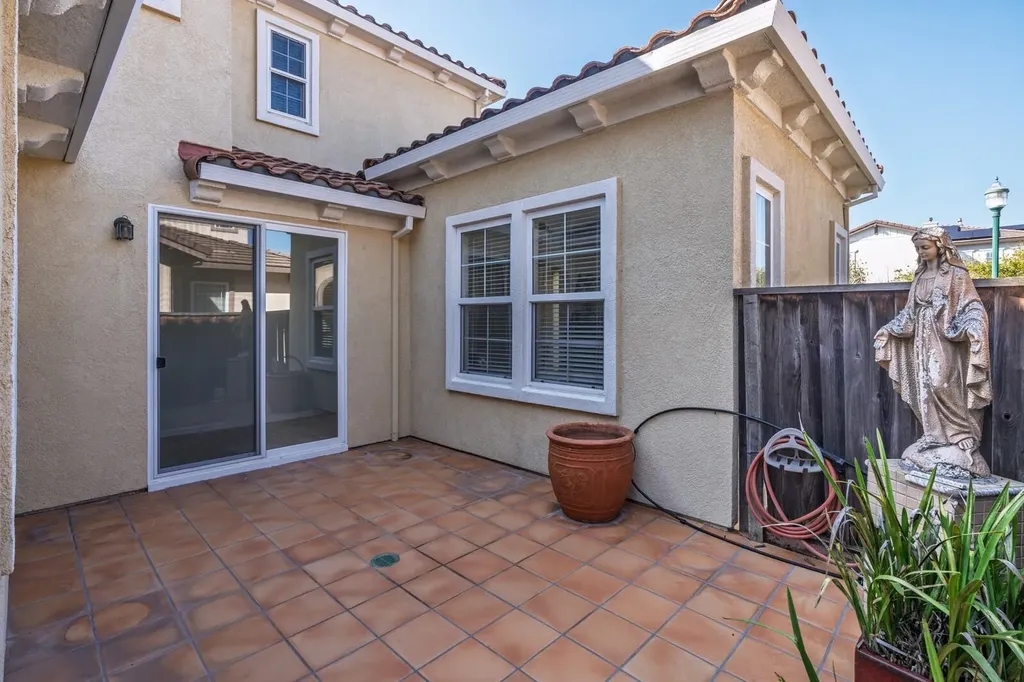 2719 Shellgate Circle Hayward CA 94545