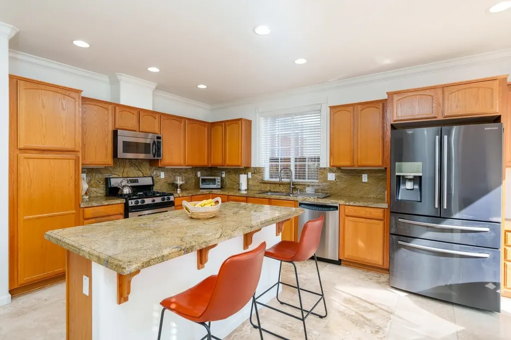 2719 Shellgate Circle Hayward CA 94545