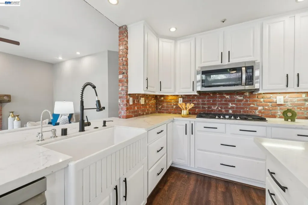 1042 Dana Circle Livermore CA 94550
