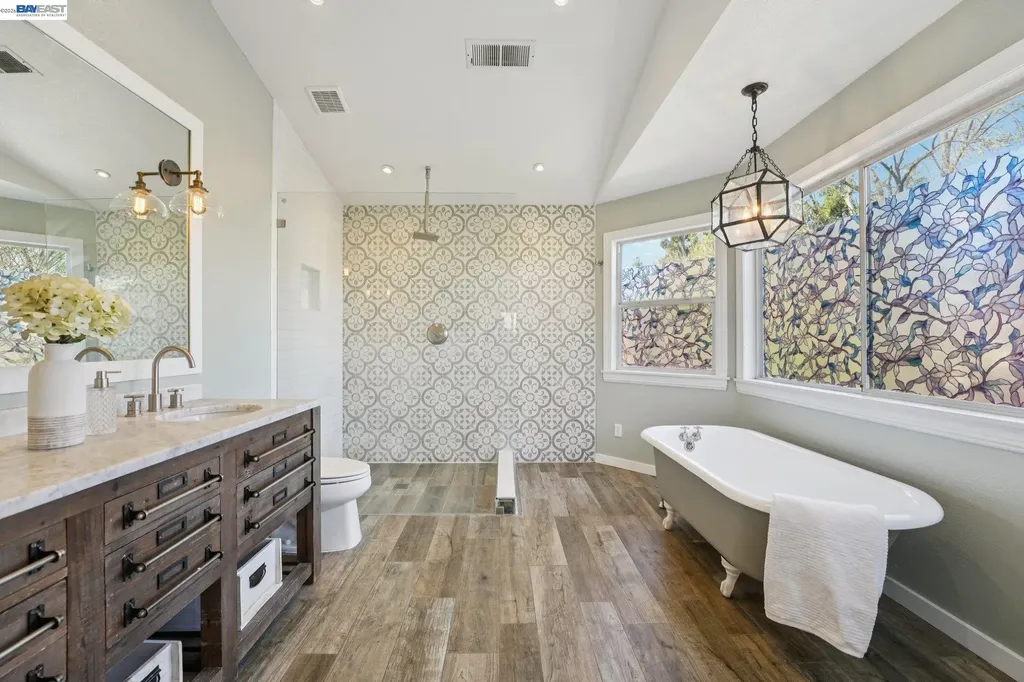 1042 Dana Circle Livermore CA 94550