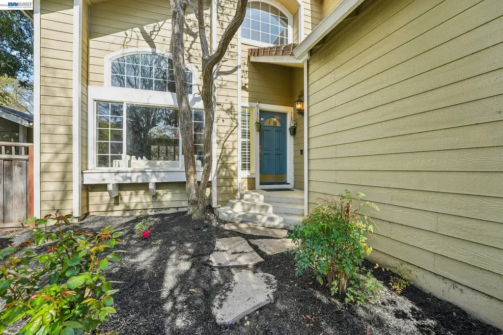 1042 Dana Circle Livermore CA 94550