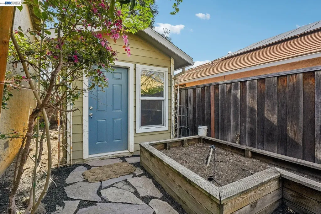 1042 Dana Circle Livermore CA 94550
