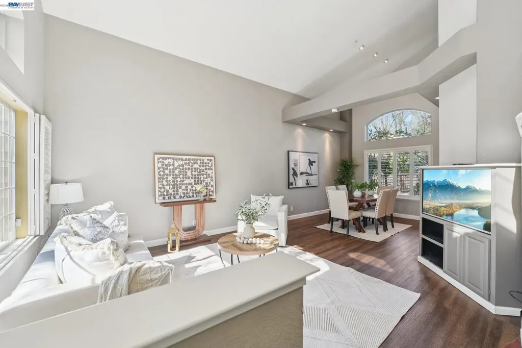 1042 Dana Circle Livermore CA 94550