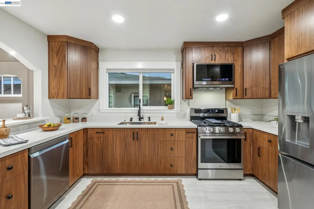 330 Melven Court San Leandro CA 94577