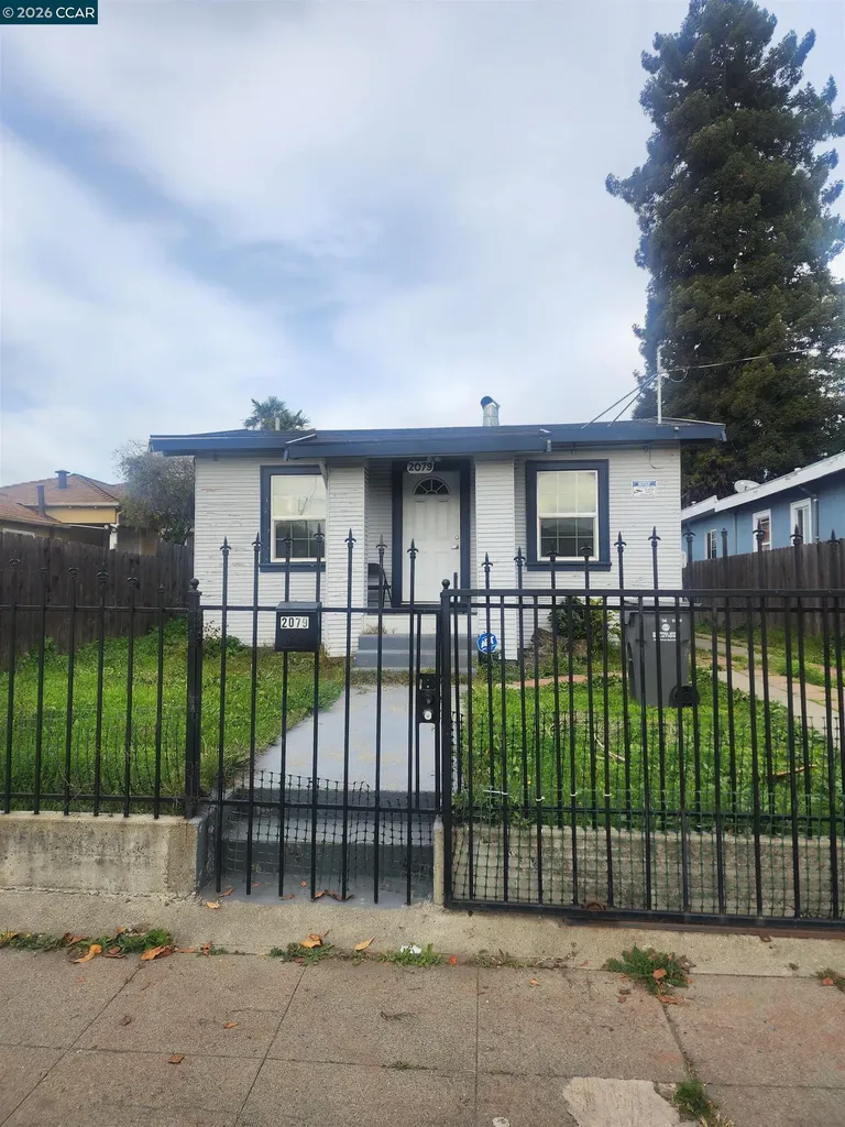 2079 Church Street Oakland CA 94621