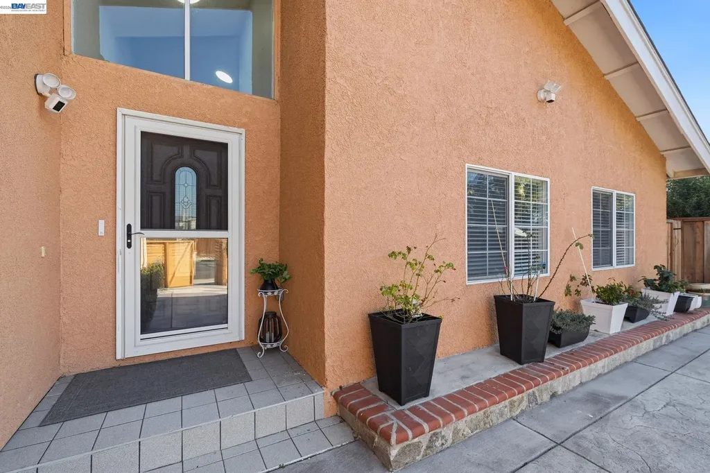 4600 Delores Drive Union City CA 94587