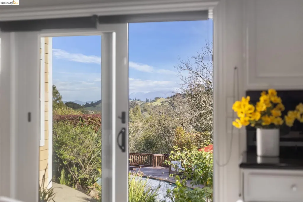 78 Scenic Drive Orinda CA 94563