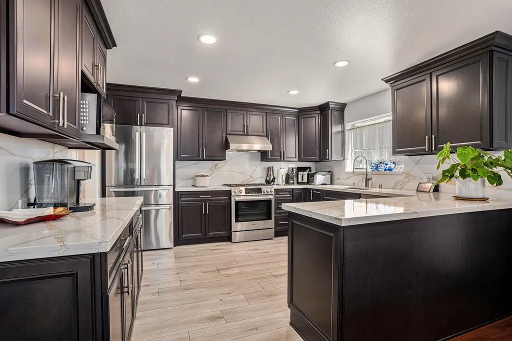 111 Overacker Terrace Fremont CA 94536