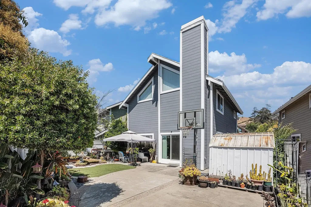 111 Overacker Terrace Fremont CA 94536