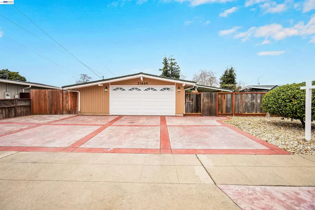 27669 Loyola Avenue Hayward CA 94545