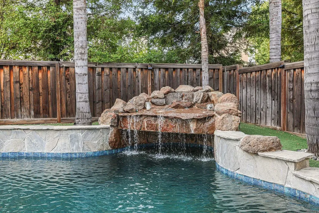 1820 La Fonte Drive Brentwood CA 94513