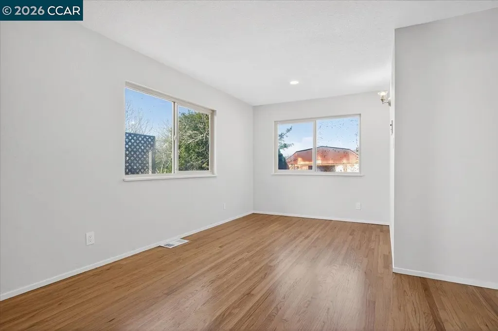 1374 Santa Clara Street Richmond CA 94804