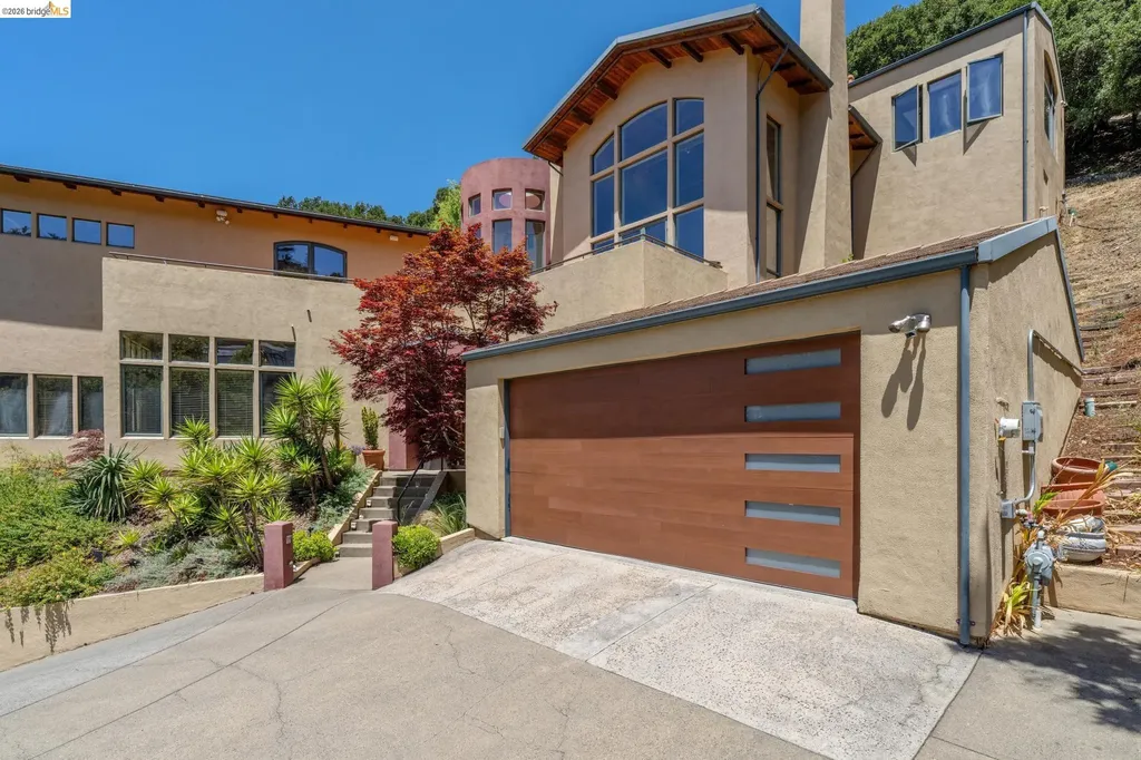 150 Vicente Road Berkeley CA 94705