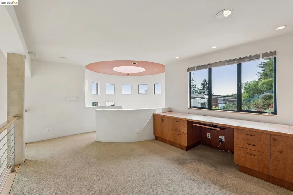 150 Vicente Road Berkeley CA 94705