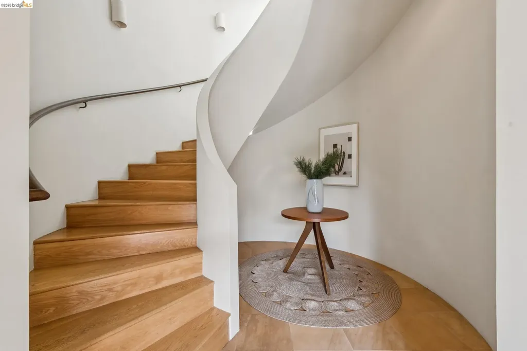 150 Vicente Road Berkeley CA 94705