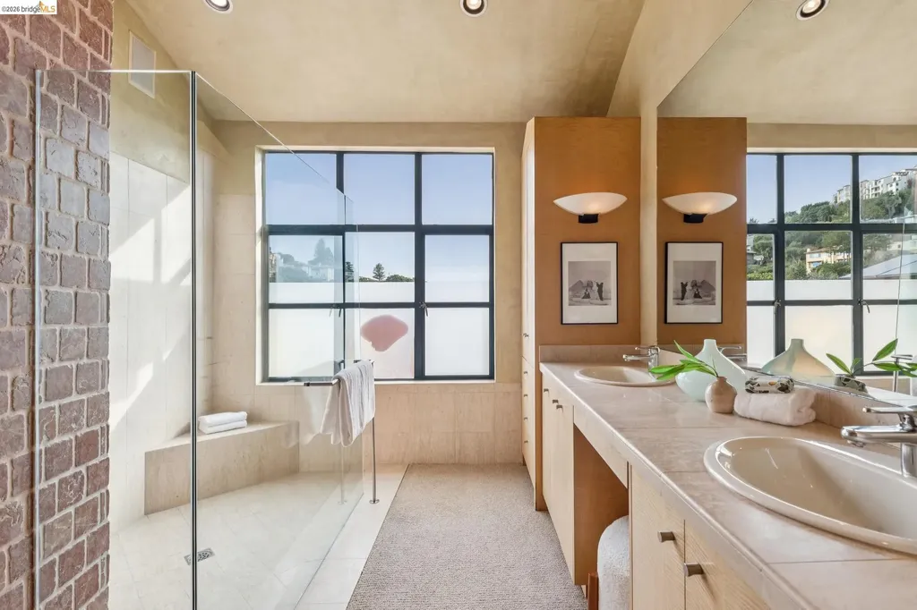 150 Vicente Road Berkeley CA 94705