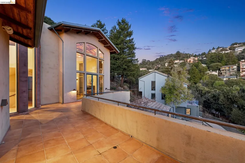 150 Vicente Road Berkeley CA 94705