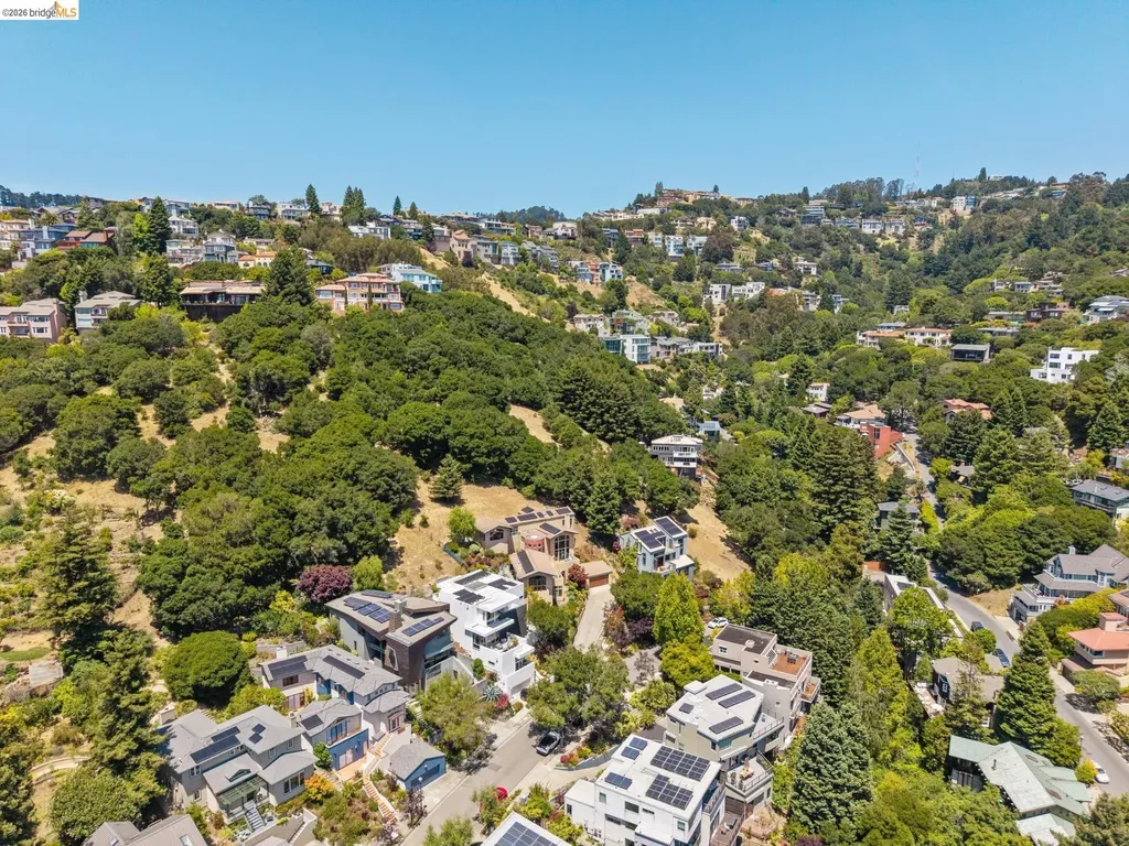 150 Vicente Road Berkeley CA 94705