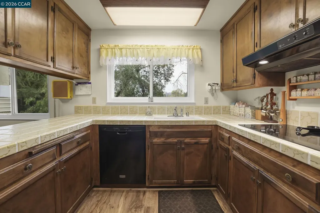 61 Banbridge Place Pleasant Hill CA 94523