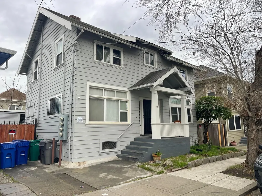 717 Brockhurst Street Oakland CA 94609